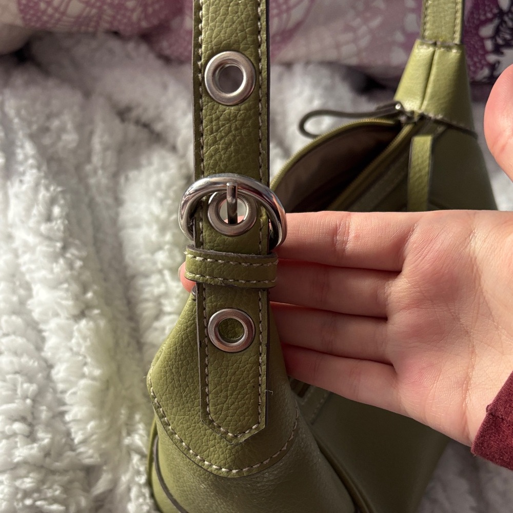 Green Leather Shoulder Bag - Picture 4 of 5
